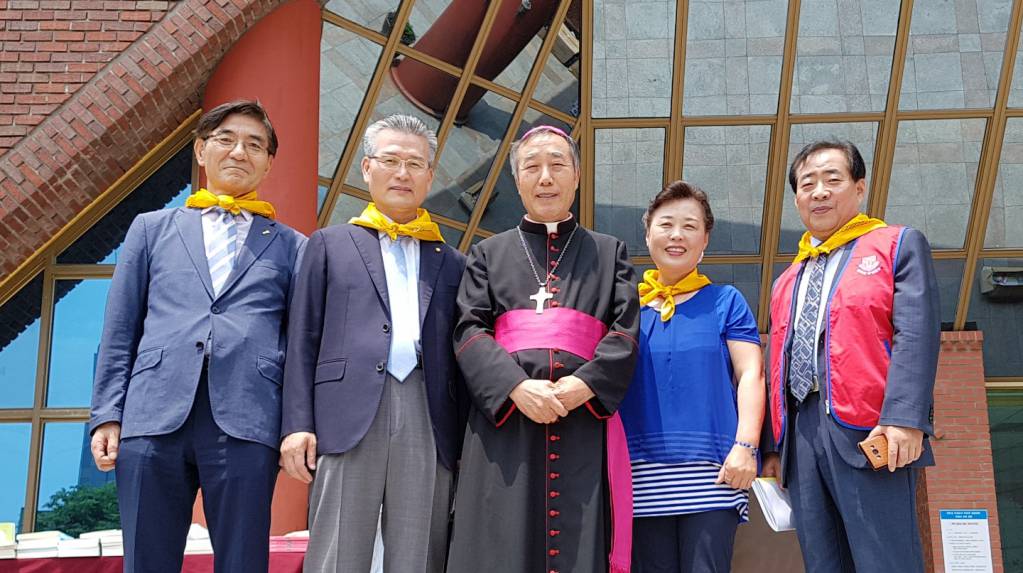 꾸르실료 50주년 남천성당1.jpg